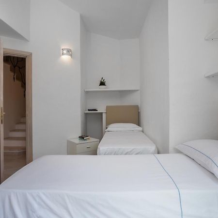 The Square Depandance Bed & Breakfast Cannigione Ngoại thất bức ảnh